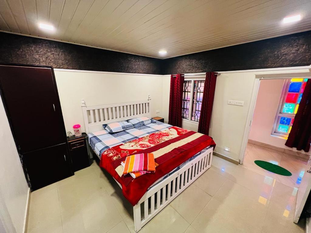 Queen Annes Bungalow Hotel Kodaikanal Bagian luar foto